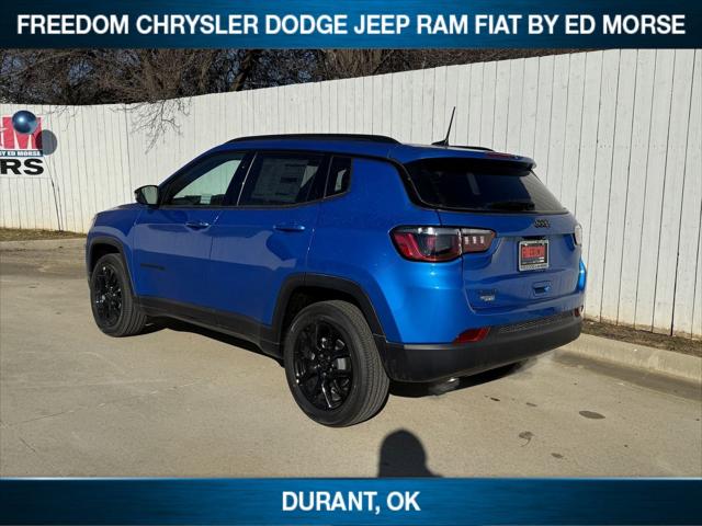 2025 Jeep Compass COMPASS LATITUDE 4X4