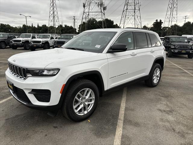 2025 Jeep Grand Cherokee GRAND CHEROKEE LAREDO X 4X2