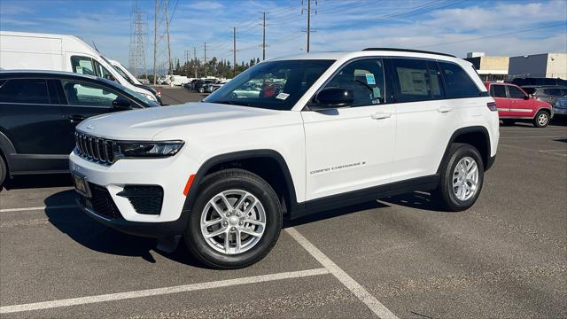 2025 Jeep Grand Cherokee GRAND CHEROKEE LAREDO X 4X2