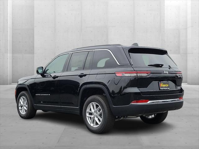2025 Jeep Grand Cherokee GRAND CHEROKEE LAREDO X 4X2