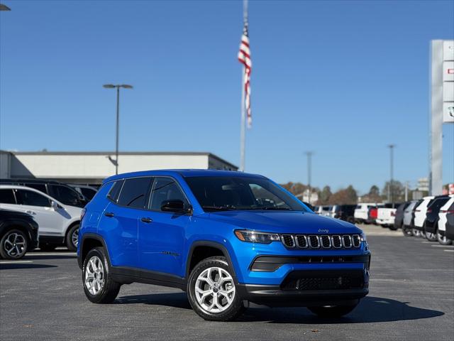 2025 Jeep Compass COMPASS SPORT 4X4