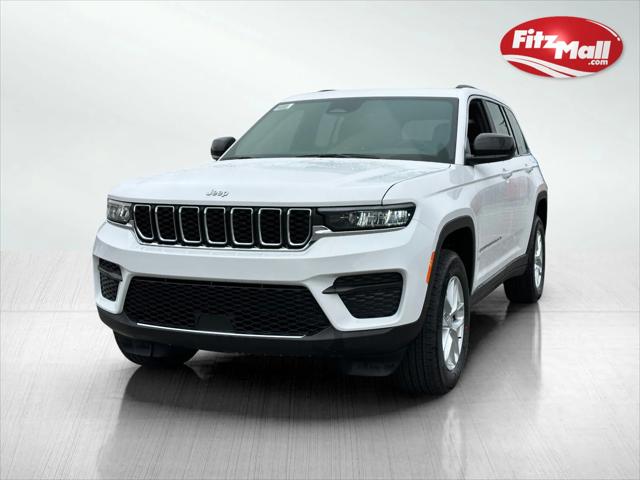 2025 Jeep Grand Cherokee GRAND CHEROKEE LAREDO X 4X4