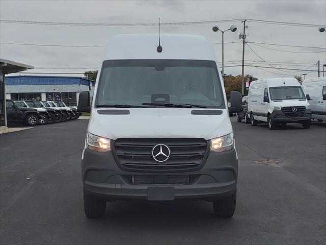 2025 Mercedes-Benz Sprinter 2500 Standard Roof 4-Cyl Diesel