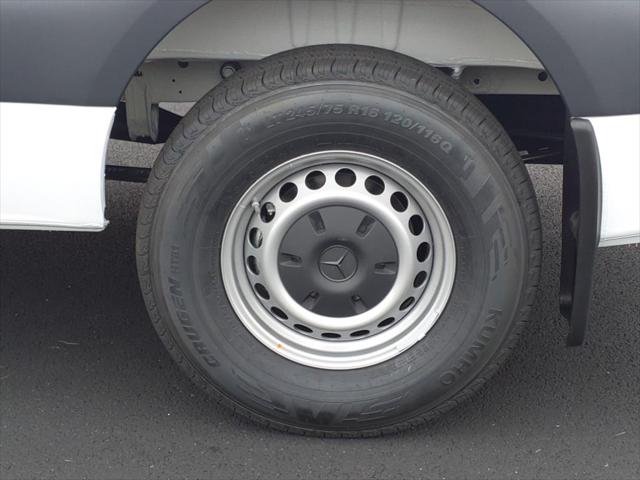 2025 Mercedes-Benz Sprinter 2500 Standard Roof 4-Cyl Diesel