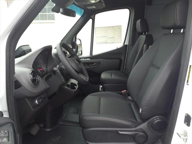 2025 Mercedes-Benz Sprinter 2500 Standard Roof 4-Cyl Diesel