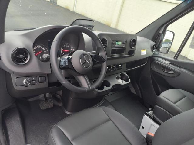 2025 Mercedes-Benz Sprinter 2500 Standard Roof 4-Cyl Diesel