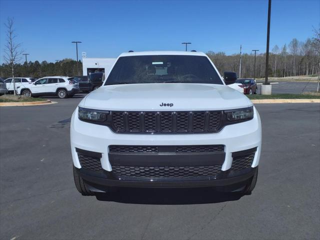 2025 Jeep Grand Cherokee GRAND CHEROKEE L ALTITUDE X 4X4