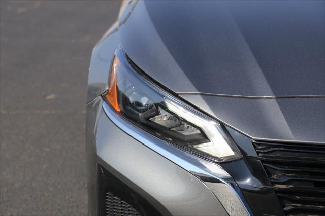 2025 Nissan Altima SL FWD