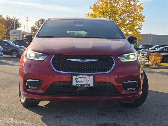 2025 Chrysler Pacifica PACIFICA SELECT AWD