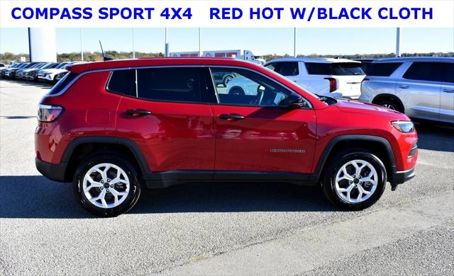 2025 Jeep Compass COMPASS SPORT 4X4