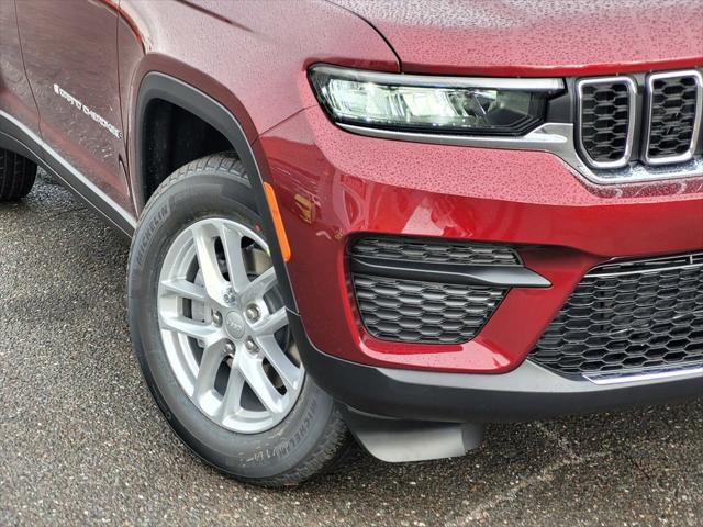 2025 Jeep Grand Cherokee GRAND CHEROKEE LAREDO X 4X2