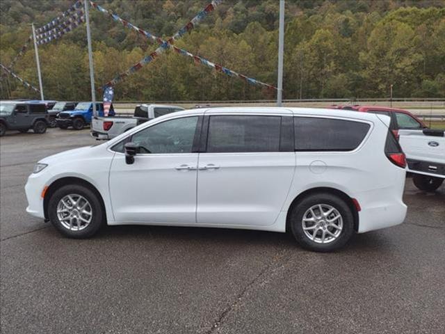 2025 Chrysler Pacifica PACIFICA SELECT