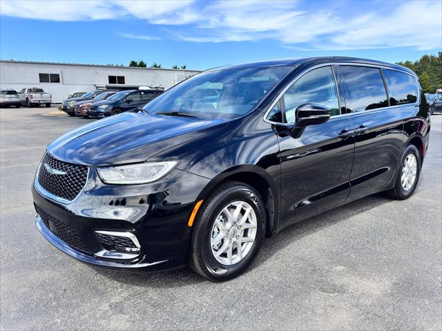 2025 Chrysler Pacifica PACIFICA SELECT