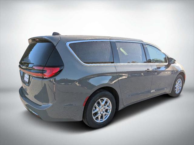 2025 Chrysler Pacifica PACIFICA SELECT