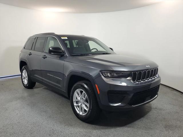 2025 Jeep Grand Cherokee GRAND CHEROKEE LAREDO X 4X2