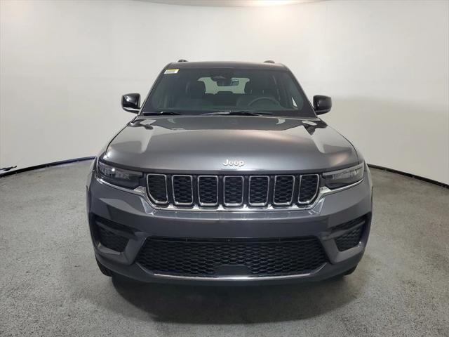 2025 Jeep Grand Cherokee GRAND CHEROKEE LAREDO X 4X2