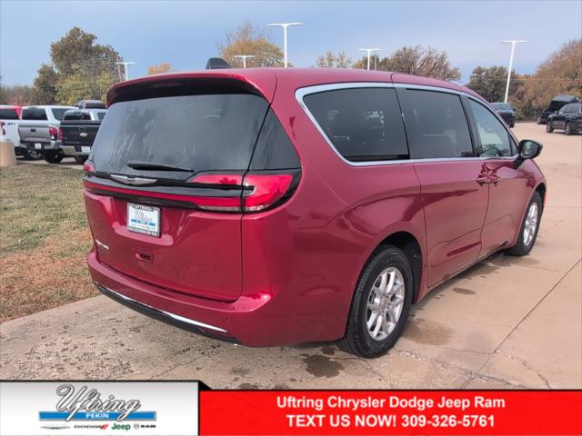 2025 Chrysler Pacifica PACIFICA SELECT