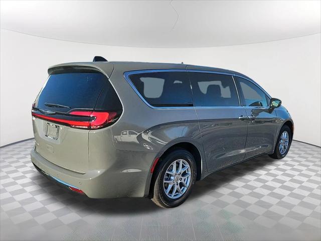 2025 Chrysler Pacifica PACIFICA SELECT