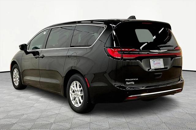 2025 Chrysler Pacifica PACIFICA SELECT