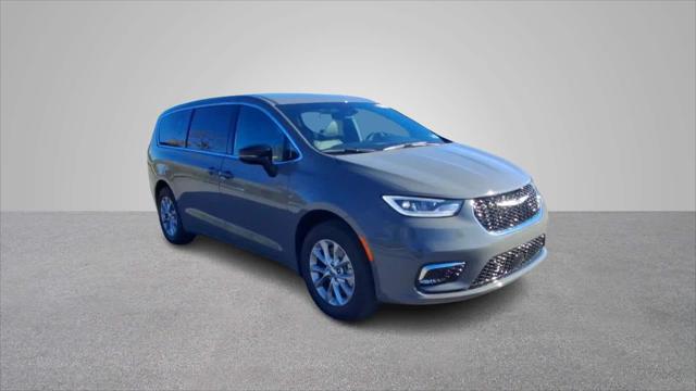 2025 Chrysler Pacifica PACIFICA SELECT AWD