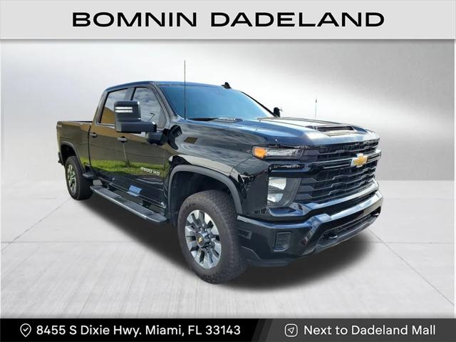 2024 Chevrolet Silverado 2500HD 4WD Crew Cab Standard Bed Custom