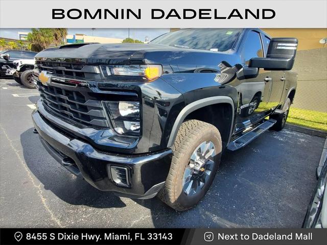 2024 Chevrolet Silverado 2500HD 4WD Crew Cab Standard Bed Custom