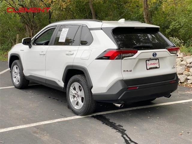 2021 Toyota RAV4 Hybrid LE