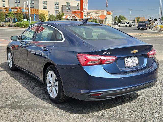 2022 Chevrolet Malibu FWD LT