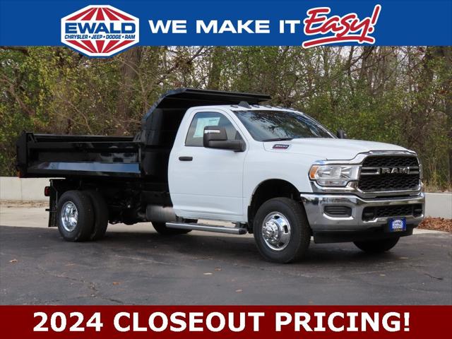 2024 RAM Ram 3500 Chassis Cab RAM 3500 TRADESMAN CHASSIS REGULAR CAB 4X4 84 CA