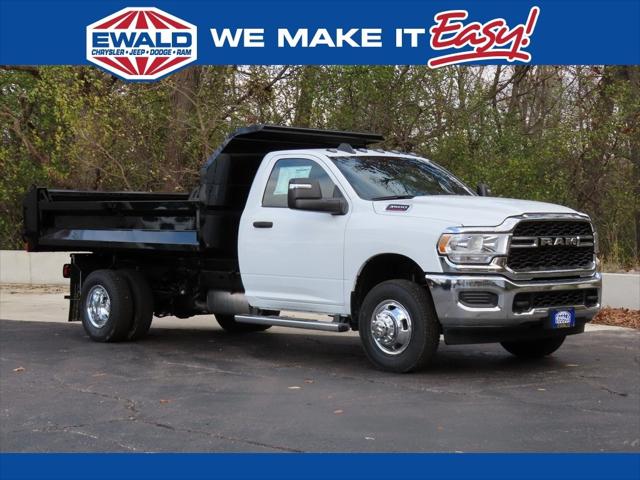 2024 RAM Ram 3500 Chassis Cab RAM 3500 TRADESMAN CHASSIS REGULAR CAB 4X4 84 CA