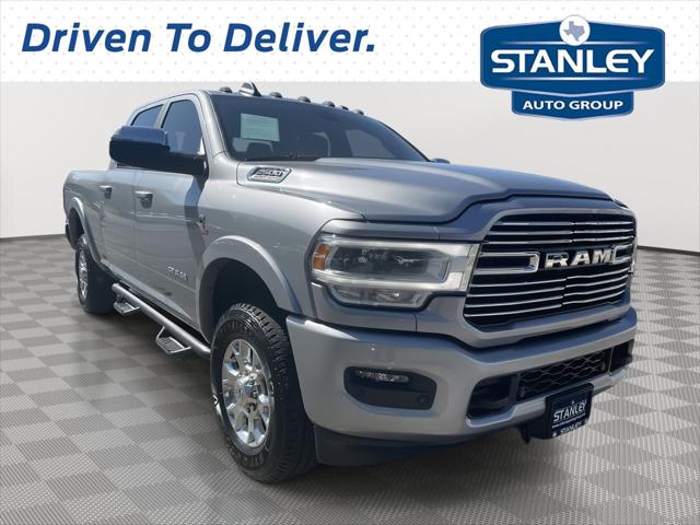 2022 RAM 2500 Laramie Crew Cab 4x4 64 Box