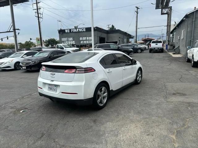 2015 Chevrolet Volt Sedan 4D