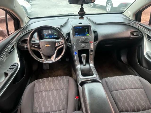 2015 Chevrolet Volt Sedan 4D