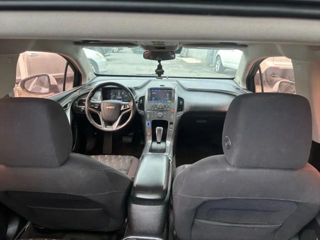 2015 Chevrolet Volt Sedan 4D