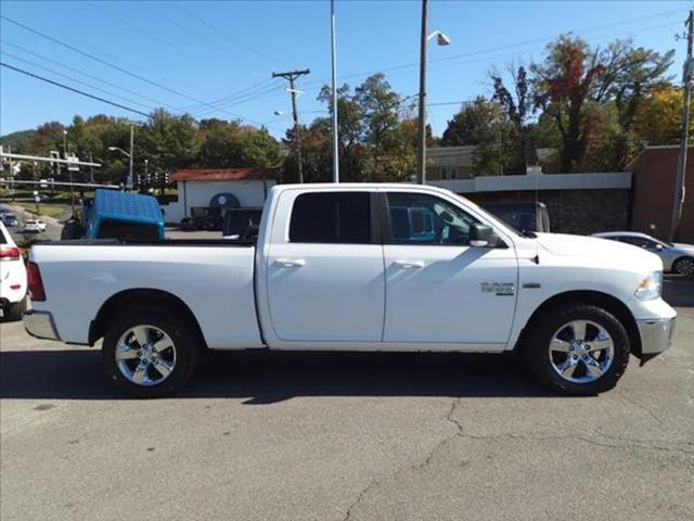 2019 RAM 1500 Classic Big Horn Crew Cab 4x4 64 Box