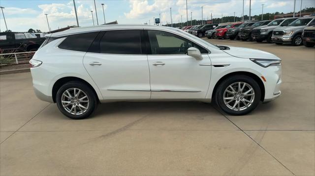 2023 Buick Enclave Premium FWD