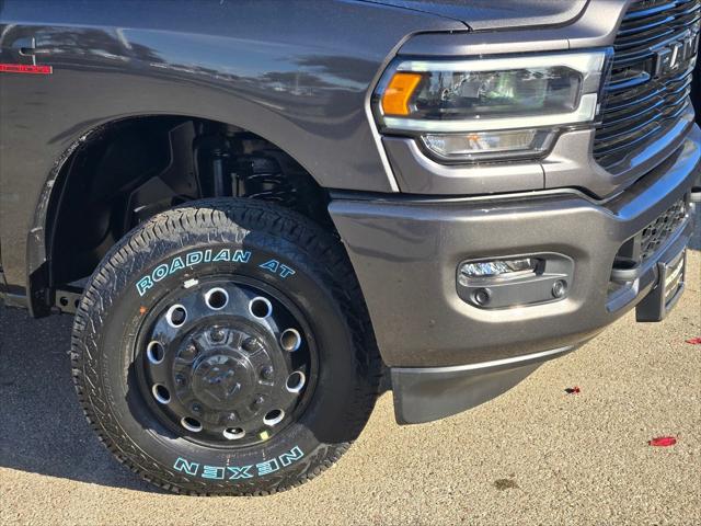 2024 RAM Ram 3500 RAM 3500 LARAMIE MEGA CAB 4X4 64 BOX