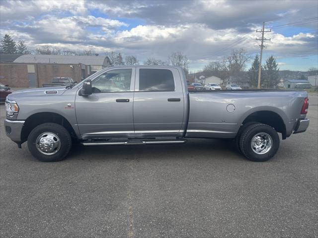 2024 RAM Ram 3500 RAM 3500 TRADESMAN CREW CAB 4X4 8 BOX