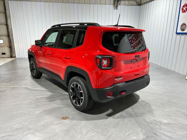 2023 Jeep Renegade Trailhawk 4x4