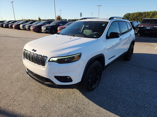 2023 Jeep Cherokee Altitude Lux 4x4