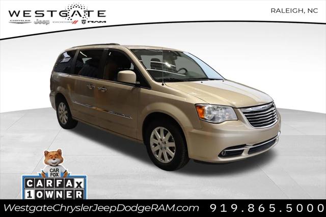 2016 Chrysler Town and Country Touring
