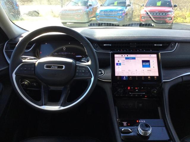2023 Jeep Grand Cherokee L Limited 4x4