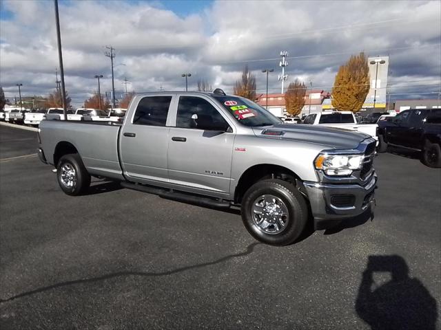 2021 RAM 3500 Tradesman Crew Cab 4x4 8 Box