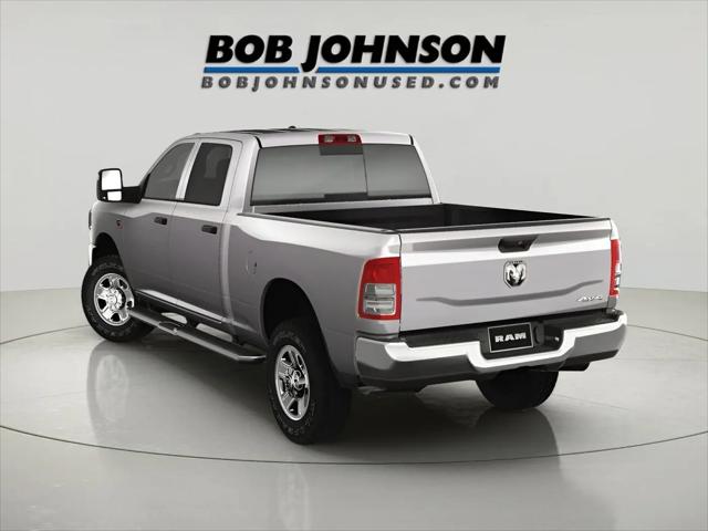 2024 Ram 3500 Tradesman Crew Cab 4x4 6'4" Box