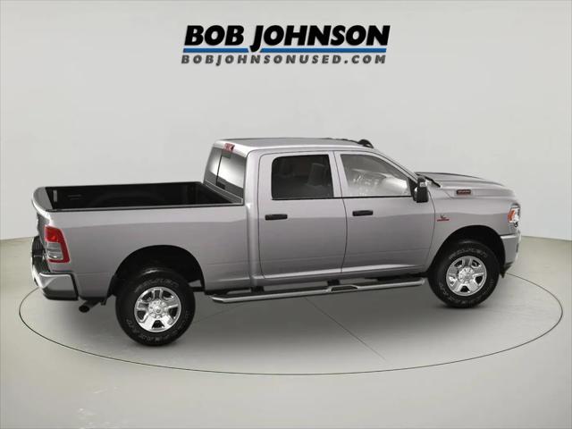 2024 Ram 3500 Tradesman Crew Cab 4x4 6'4" Box