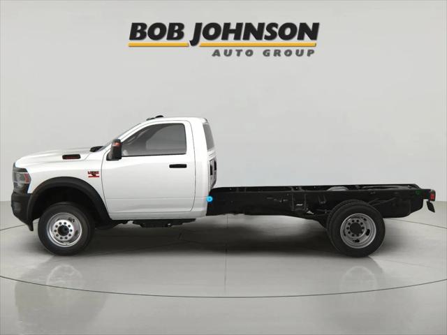 2024 Ram 4500 Chassis Tradesman/SLT