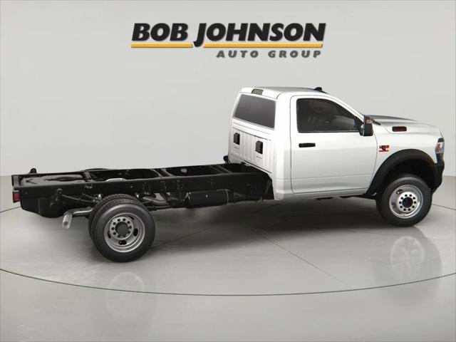 2024 Ram 4500 Chassis Tradesman/SLT