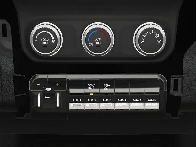 2024 Ram 4500 Chassis Tradesman/SLT
