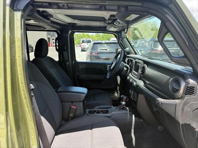 2023 Jeep Gladiator Sport S