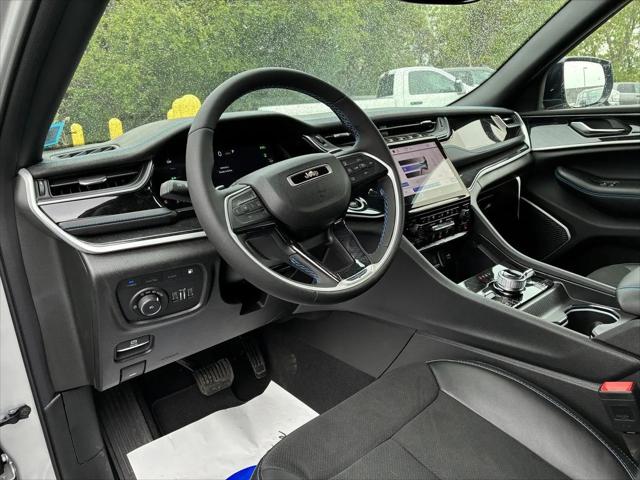 2024 Jeep Grand Cherokee Trailhawk